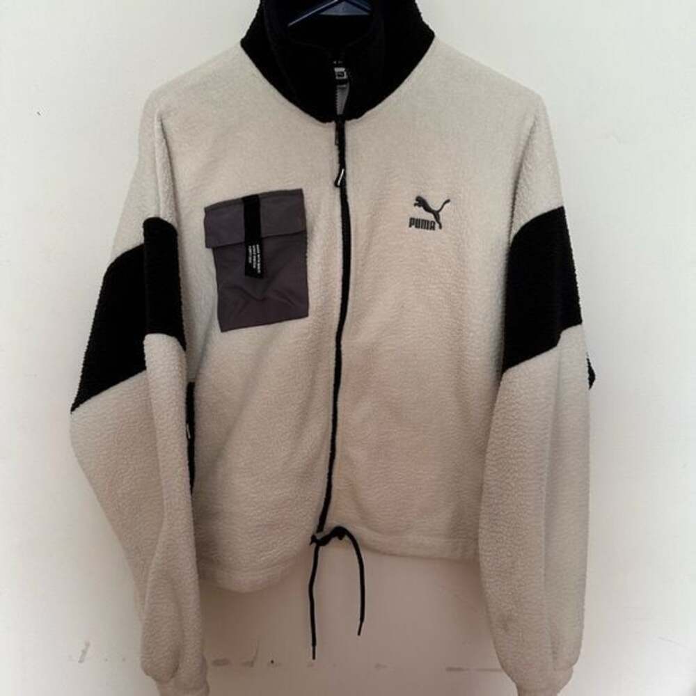 Puma Black and Cream Fleece Jacket